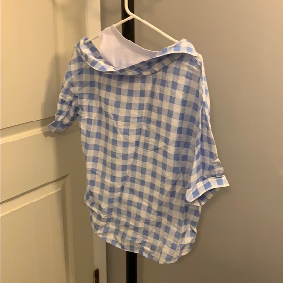 Tops - Picture 2 of 2